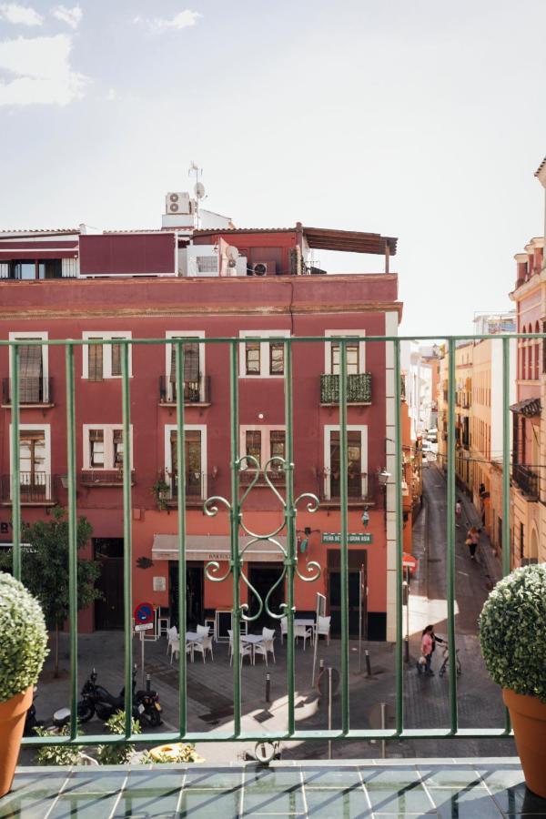 San Julian Apartment Sevilla Eksteriør billede