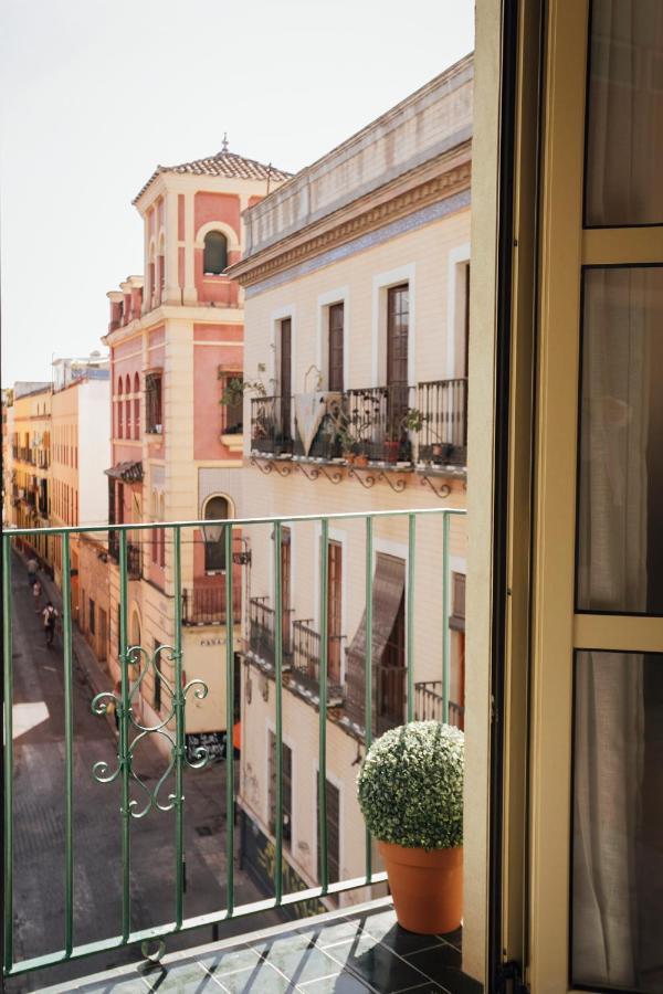 San Julian Apartment Sevilla Eksteriør billede