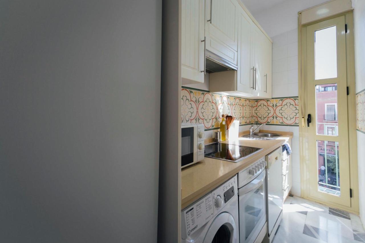 San Julian Apartment Sevilla Eksteriør billede